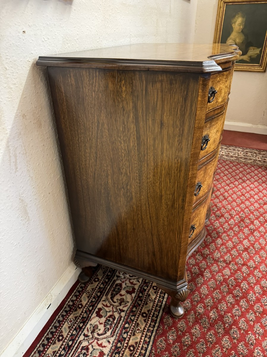 Quality Antique Walnut Serpentine Fronted Chest Of Drawers Circa 1920 - Image 11