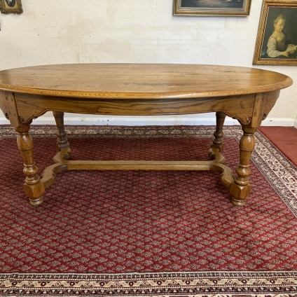 Stunning French Country Oak Oval Table
