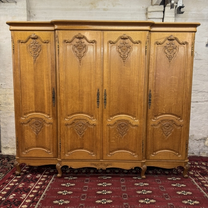 Outstanding Quality French Four-door Carved Oak Brakefront Armoire/wardrobe