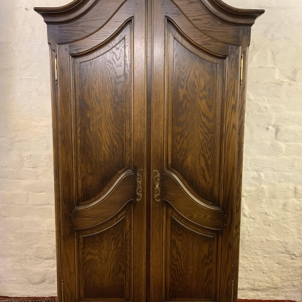 Outstanding Quality Panelled Oak Two Door Dome Top Hall Robe - Now Sold
