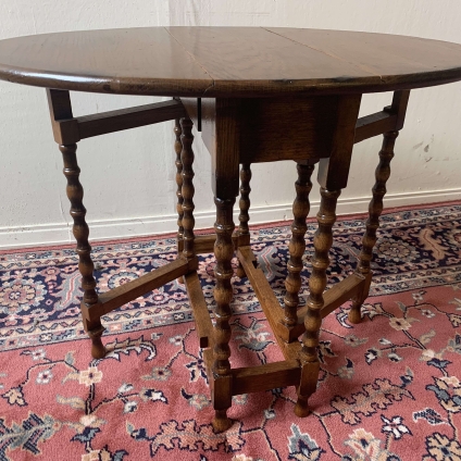 Small Quality Solid Oak Bobbin Leg Gateleg Table - Now Sold