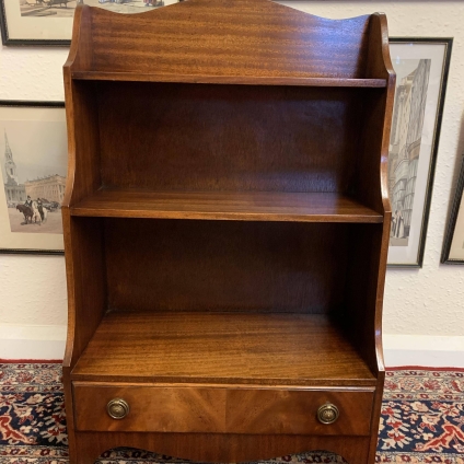 Quality Mahogany "bevan Funnell" Waterfall Bookcase - Now Sold