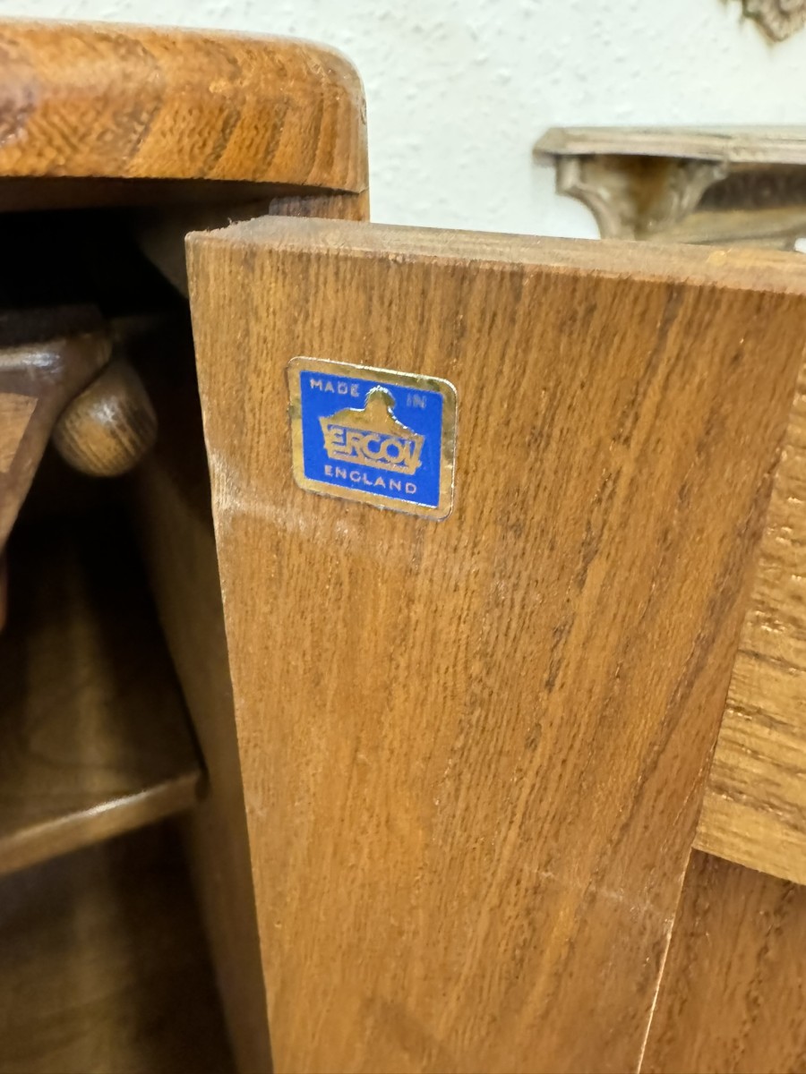Ercol Mid Century Windsor Model 366 Sideboard - Image 11