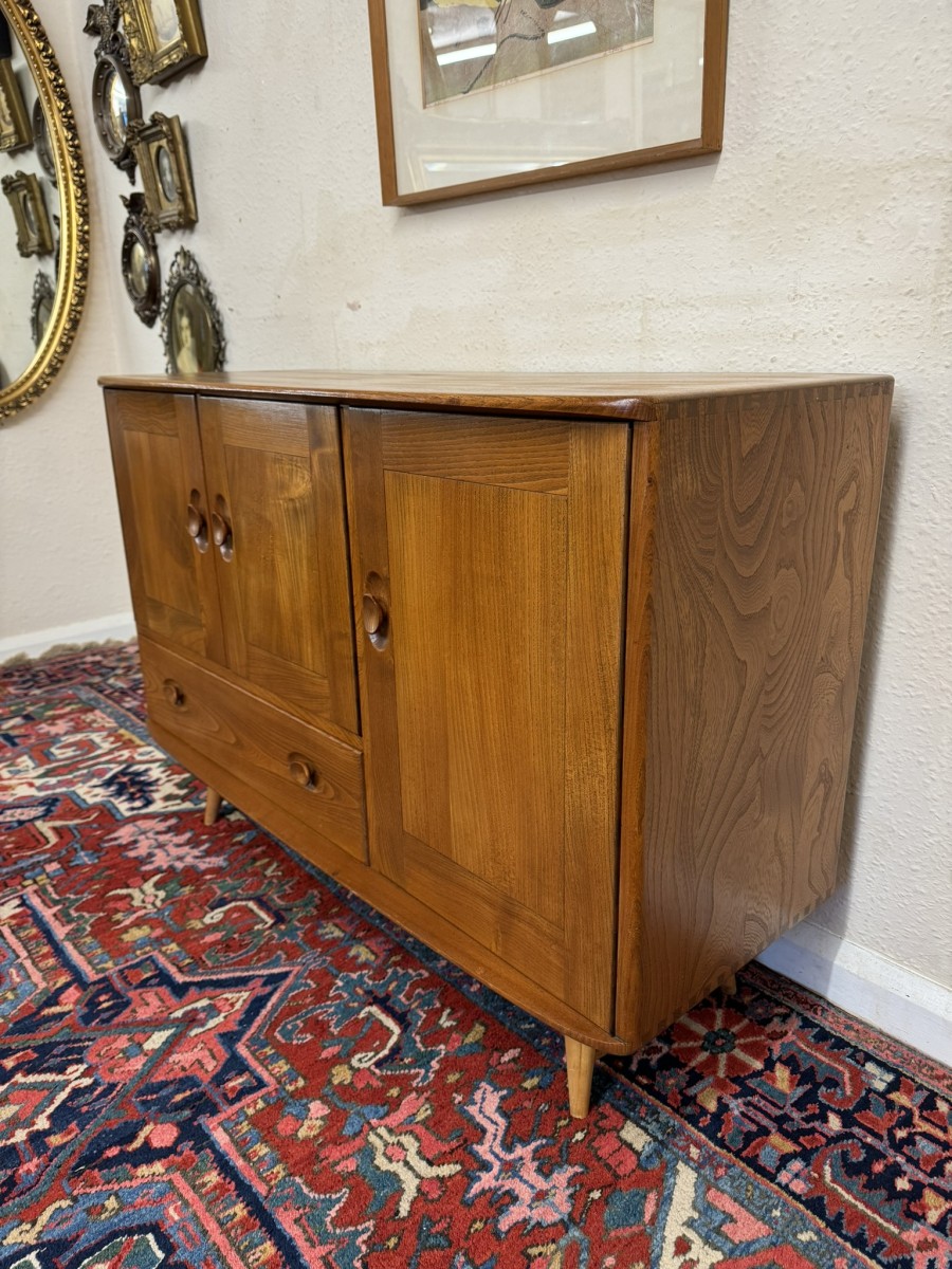 Ercol Mid Century Windsor Model 366 Sideboard - Image 18