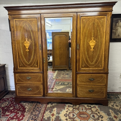 Stunning Edwardian Mahogany Sheraton Revival Inlaid Wardrobe Circa 1910