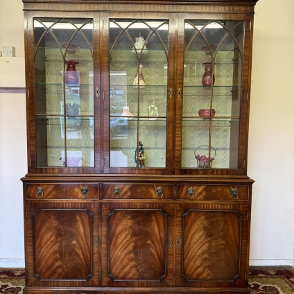 Fantastic Quality Bevan Funnell Mahogany Three Door Glazed Cabinet