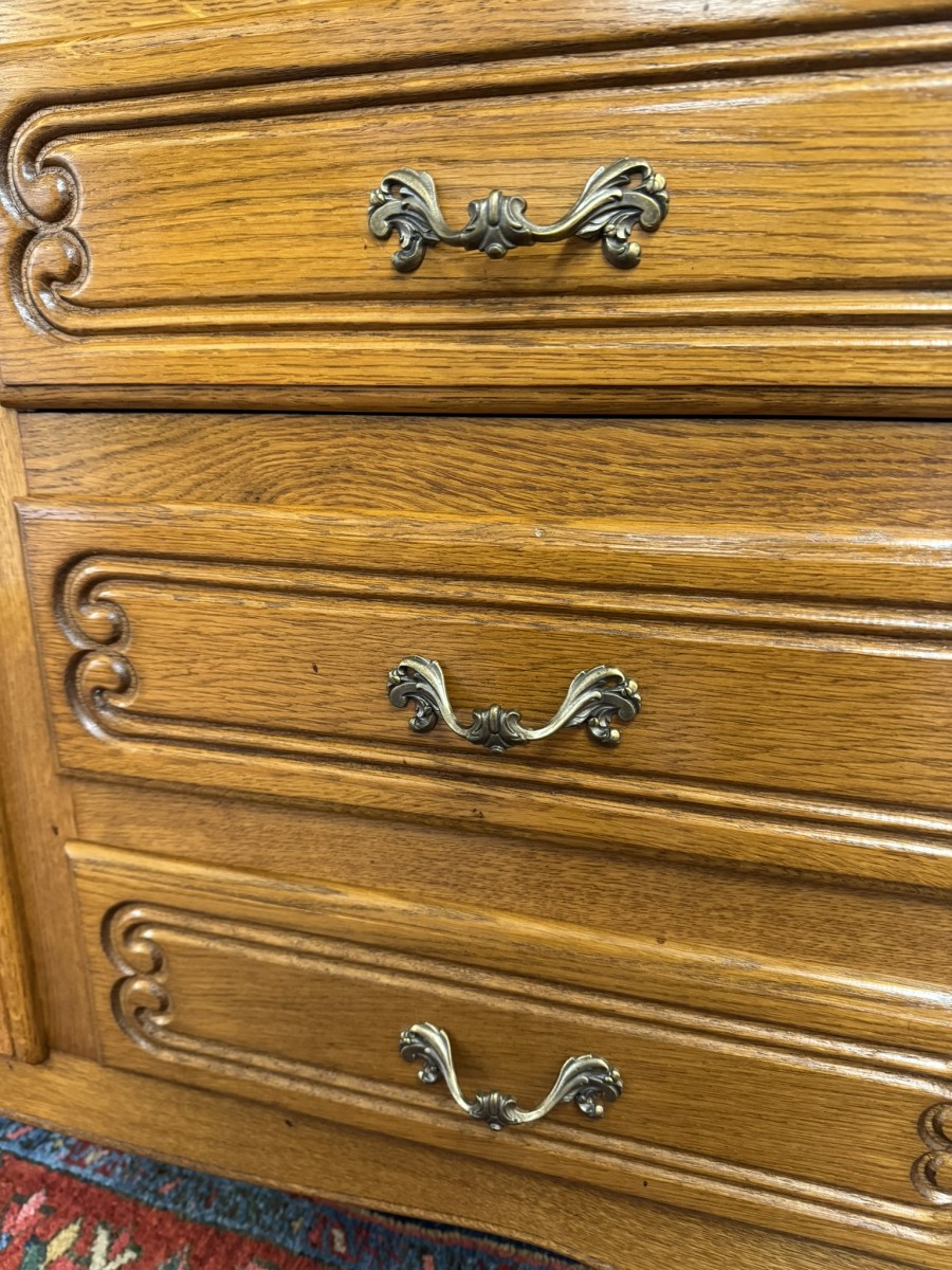 Fabulous French Carved Oak Cabinet/cupboard - Image 5