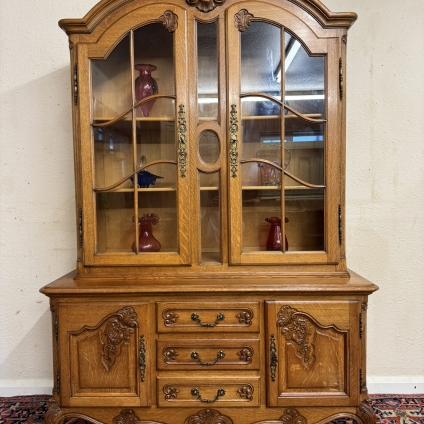 Stunning French Carved Oak Shaped Display Cabinet/cupboard