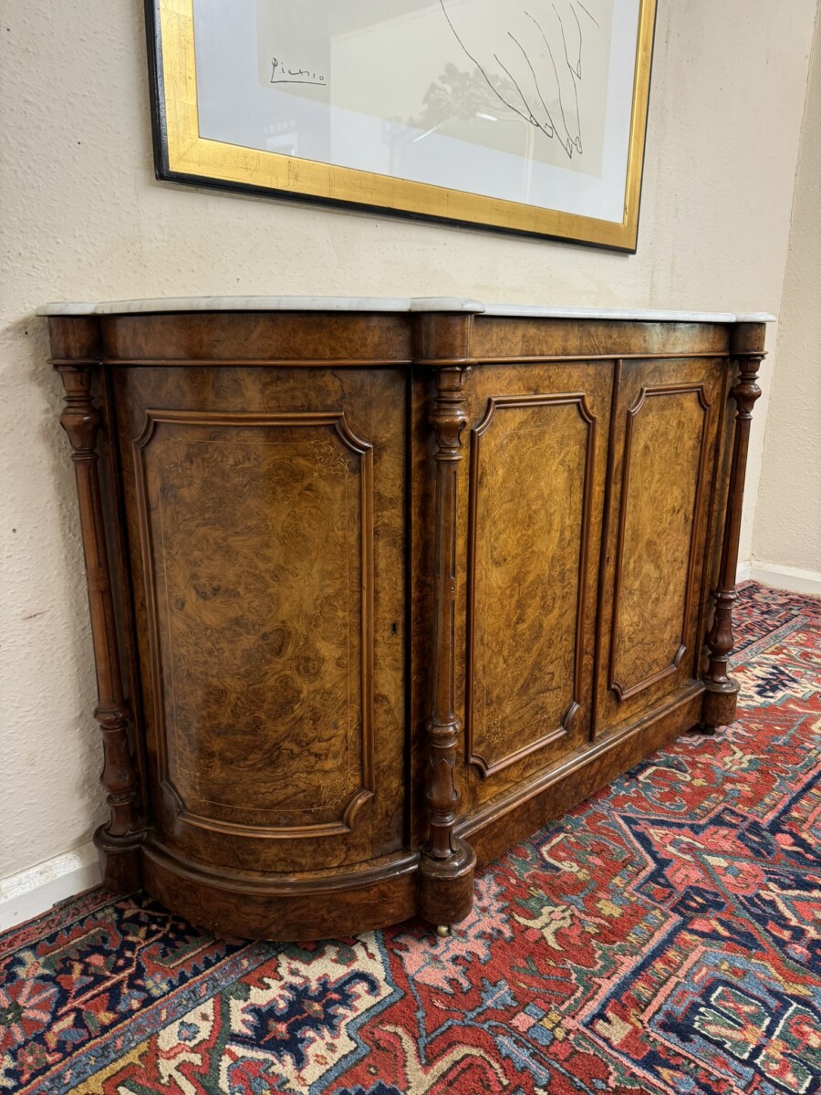 VICTORIAN INLAID BURR WALNUT MARBLE TOP CRDENZA/SIDEBOARD CIRCA 1880 - Image 4