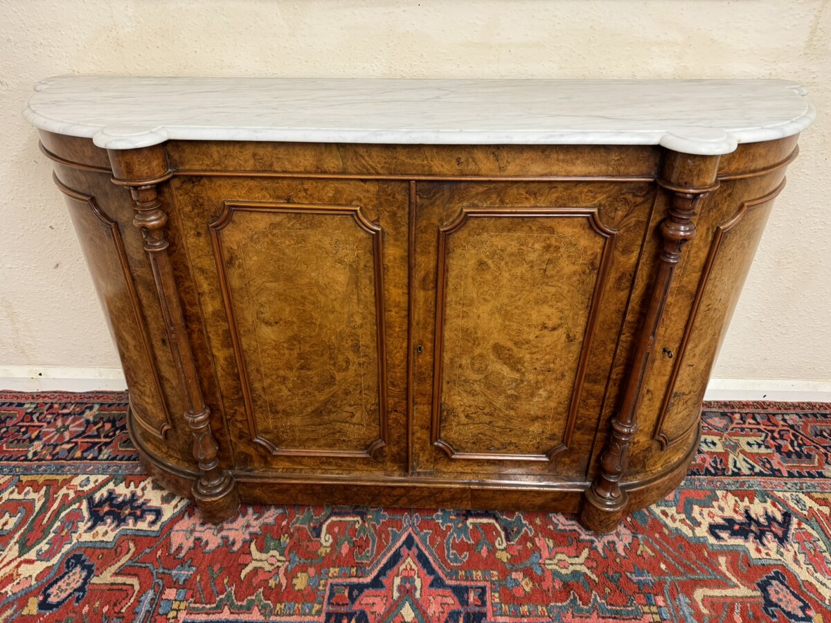 VICTORIAN INLAID BURR WALNUT MARBLE TOP CRDENZA/SIDEBOARD CIRCA 1880 - Image 11