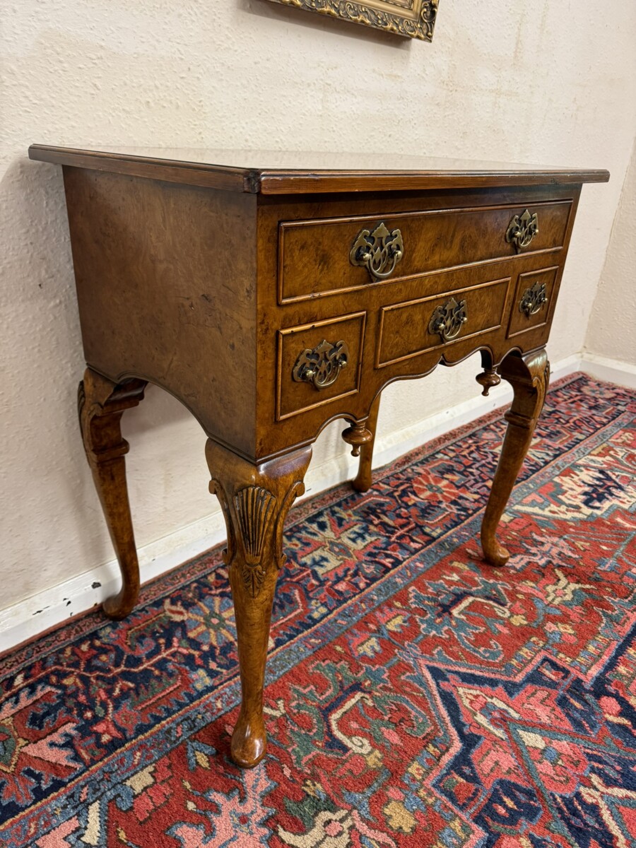 OUTSTANDING QUALITY INLAID BURR WALNUT LOWBOY/SIDE TABLE - Image 4