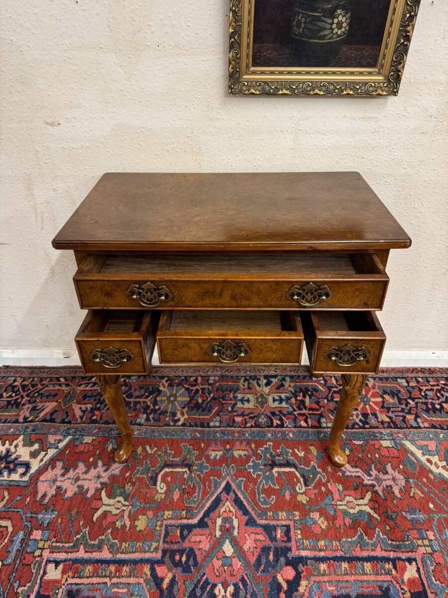 OUTSTANDING QUALITY INLAID BURR WALNUT LOWBOY/SIDE TABLE - Image 8