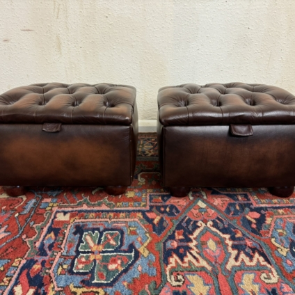 FABULOUS PAIR OF ANTIQUE BROWN LEATHER CHESTERFIELD STORAGE STOOLS