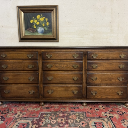 FANTASTIC QUALITY OAK BEVAN FUNNELL CHEST OF TWELVE DRAWERS