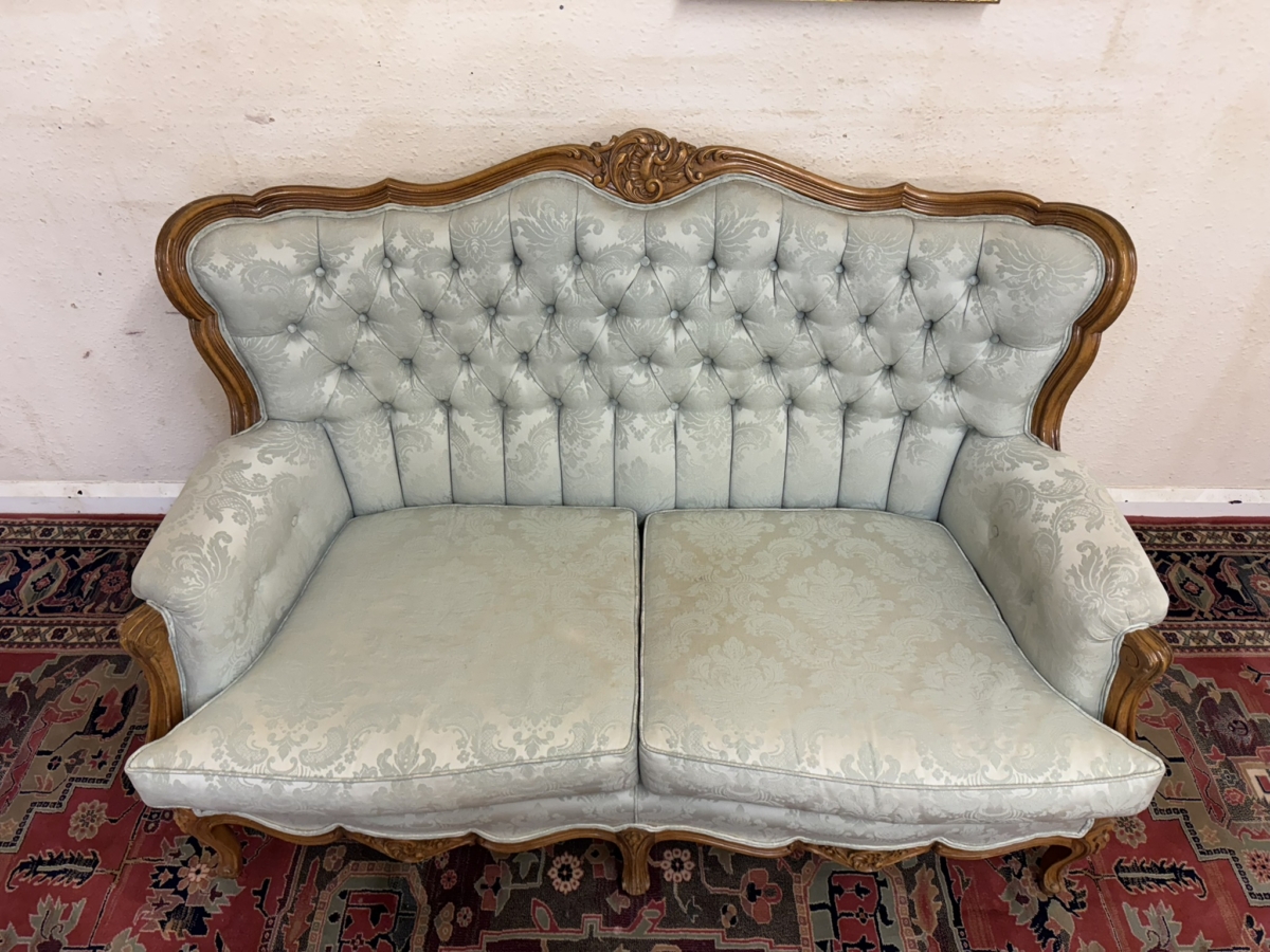 FABULOUS FRENCH CARVED WALNUT BUTTONED BACK SOFA CIRCA 1950 - Image 2