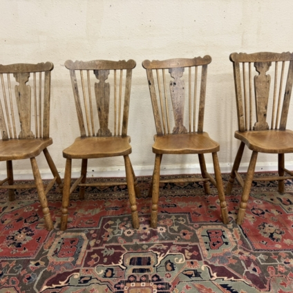 FABULOUS SET OF FOUR ANTIQUE OAK AND ELM COUNTRY KITCHEN CHAIRS CIRCA 1870