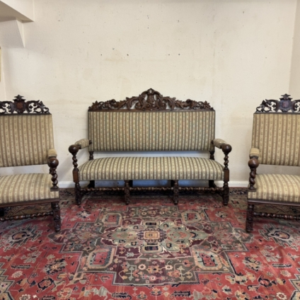 QUALITY ANTIQUE FRENCH CARVED OAK SETTEE AND TWO MATCHING ARMCHAIRS CIRCA 1900