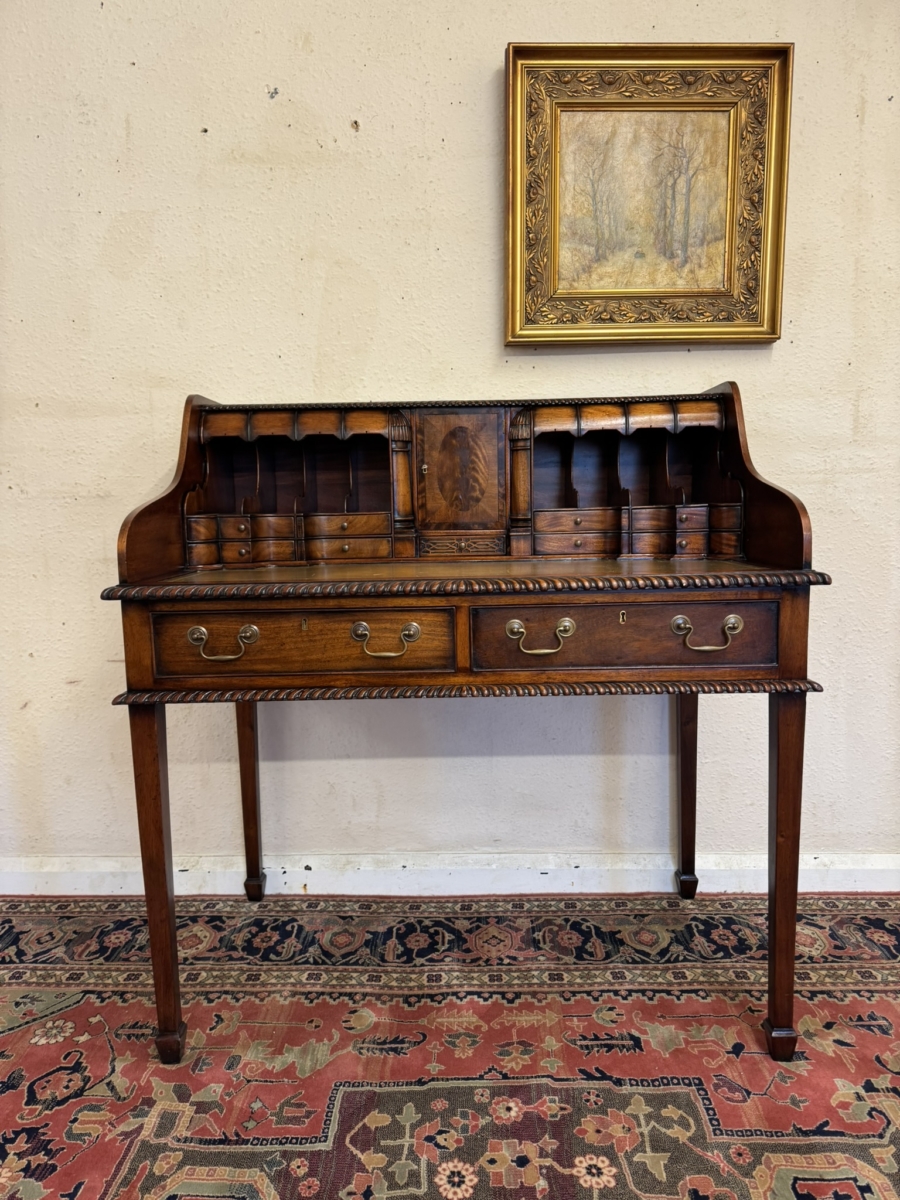 OUTSTANDING QUALITY CARVED MAHOGANY OPEN LEATHER TOPPED DESK