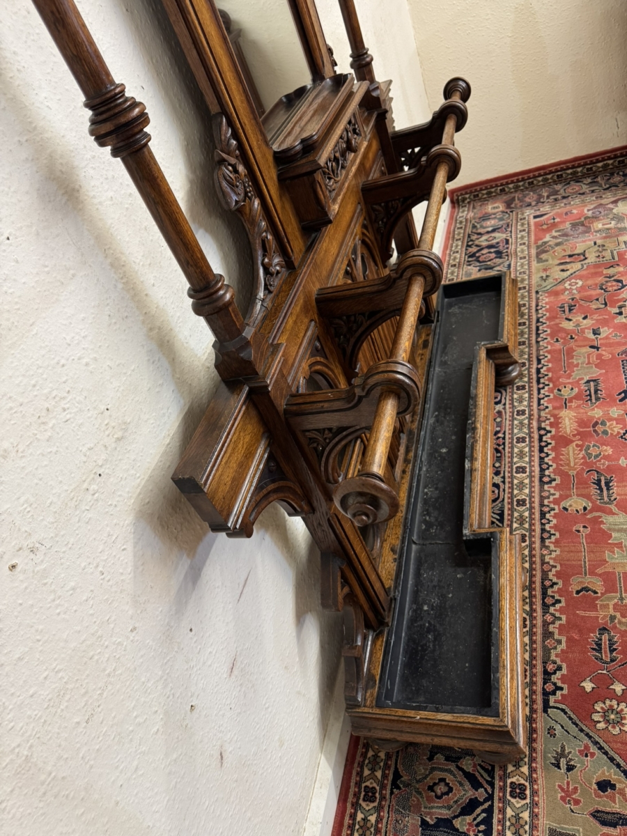 ENGLISH COUNTRY HOUSE ANTIQUE GOTHIC REVIVAL CARVED OAK HALLSTAND CIRCA 1885 - Image 12