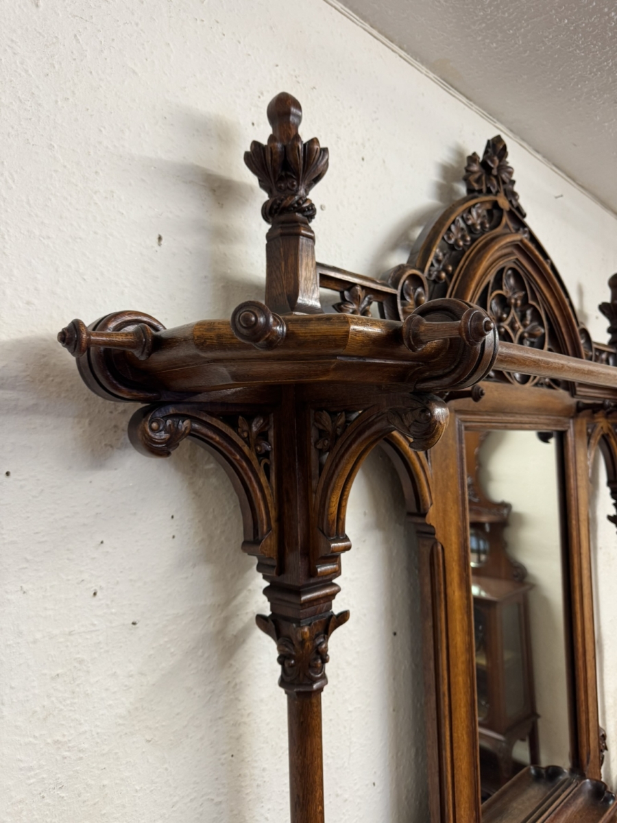 ENGLISH COUNTRY HOUSE ANTIQUE GOTHIC REVIVAL CARVED OAK HALLSTAND CIRCA 1885 - Image 13
