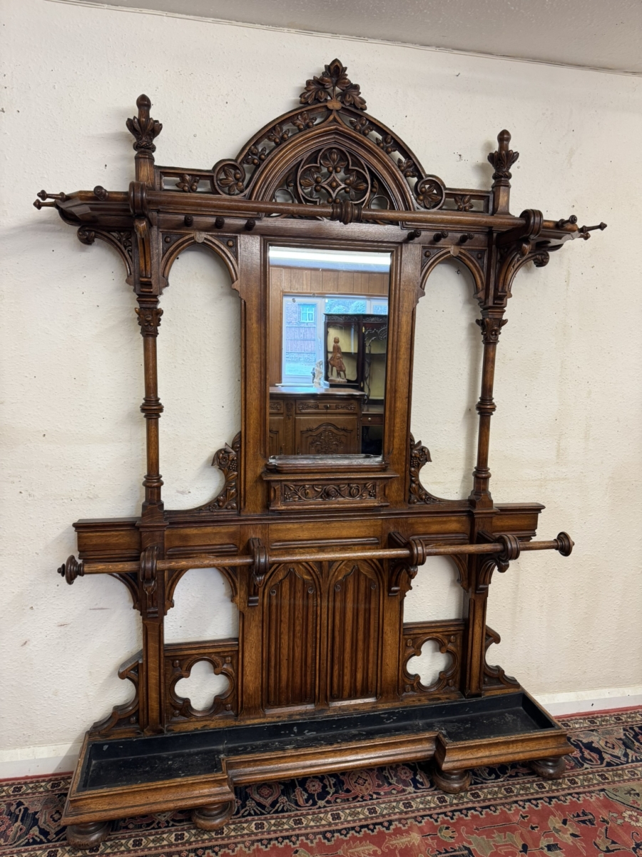 ENGLISH COUNTRY HOUSE ANTIQUE GOTHIC REVIVAL CARVED OAK HALLSTAND CIRCA 1885 - Image 14