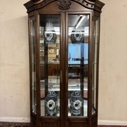 OUTSTANDING QUALITY CARVED OAK GLZED DISPLAY CABINET