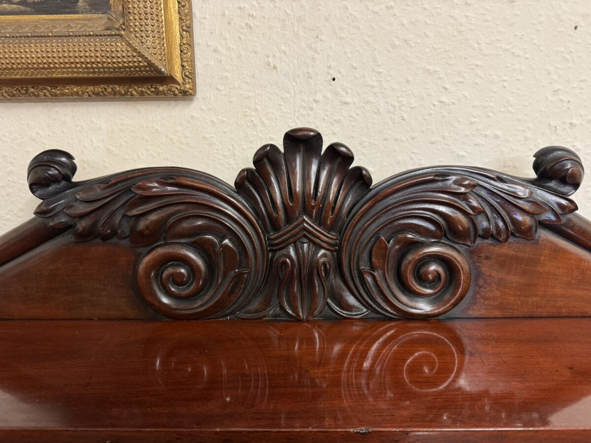 OUTSTANDING QUALITY ANTIQUE MAHOGANY SIDE CABINET CIRCA 1830 - Image 4