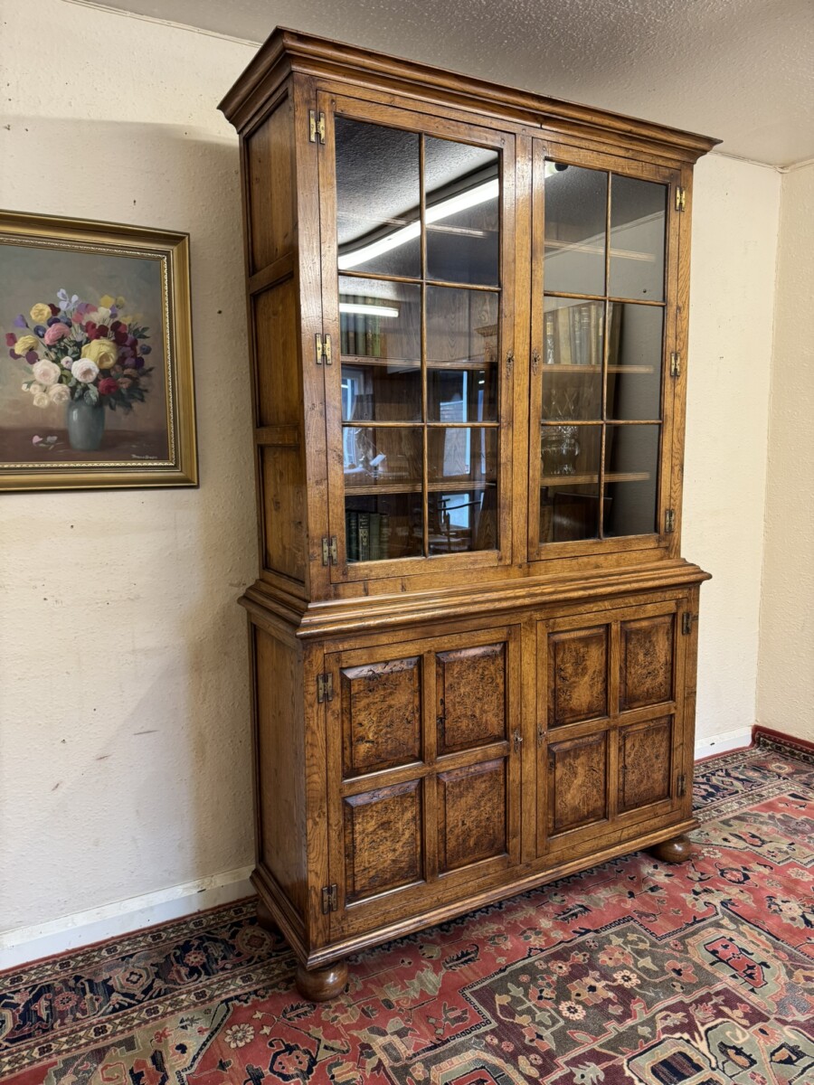 OUTSTANDING QUALITY BURR OAK GLAZED BOOKCASE/CABINET - Image 2