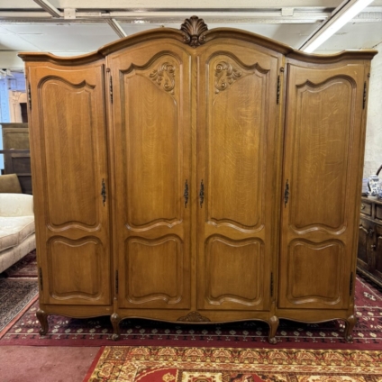 FRENCH CARVED OAK FOUR DOOR ARMOIRE/WARDROBE CIRCA 1940