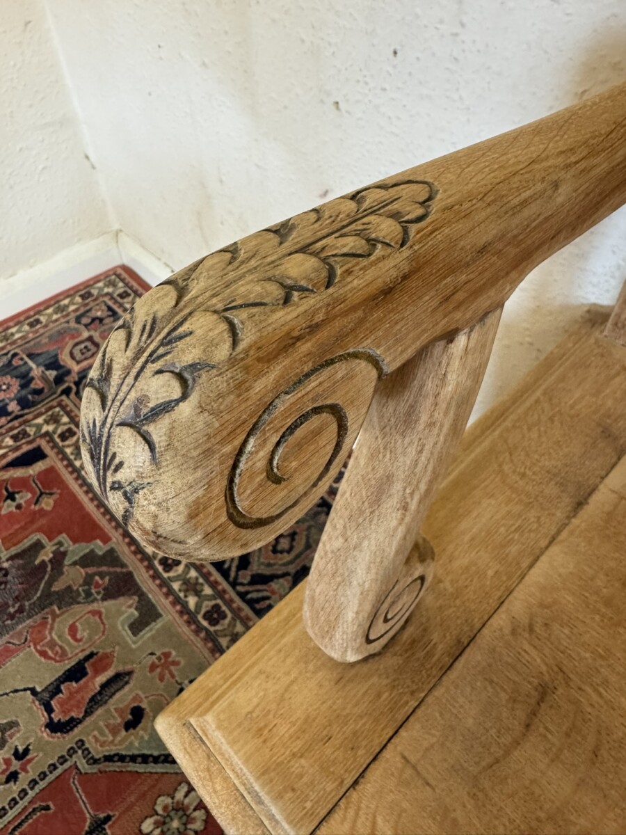 FRENCH CARVED RAW OAK SETTLE/BENCH - Image 4
