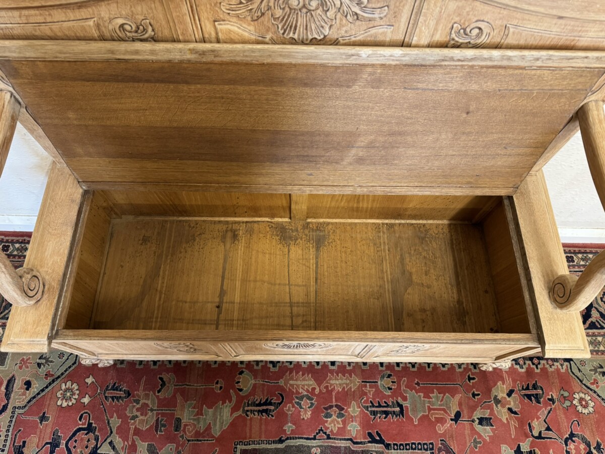 FRENCH CARVED RAW OAK SETTLE/BENCH - Image 8