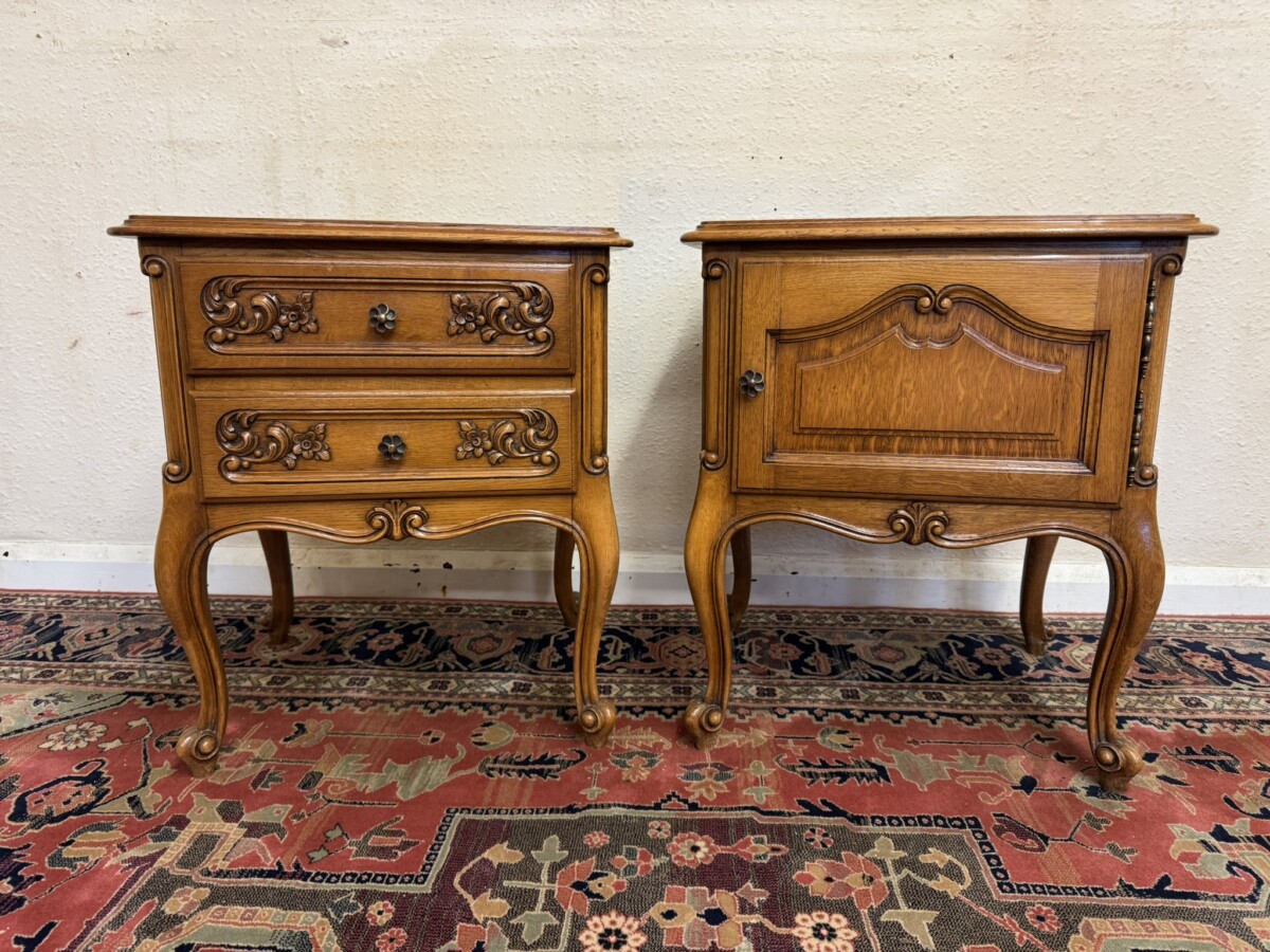 PAIR OF FRENCH CARVED OAK HIS AND HERS CARVED OAK BEDSIDE CABINETS