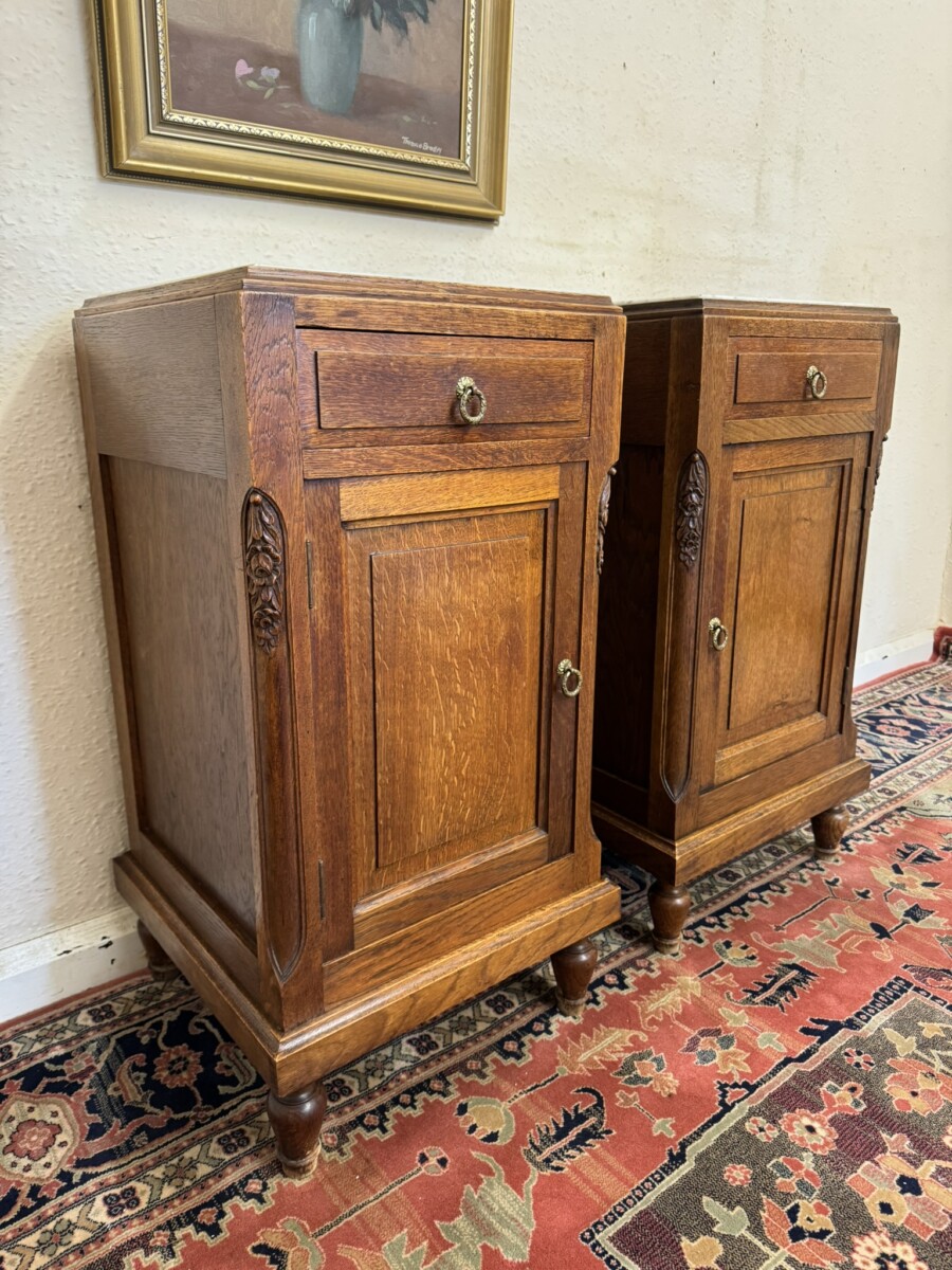 PAIR OF ANTIQUE FRENCH OAK MARBLE TOP BEDSIDE CABINETS CIRCA 1910 - Image 3