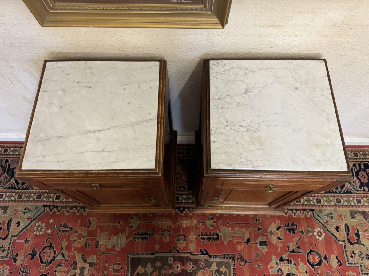 PAIR OF ANTIQUE FRENCH OAK MARBLE TOP BEDSIDE CABINETS CIRCA 1910 - Image 4