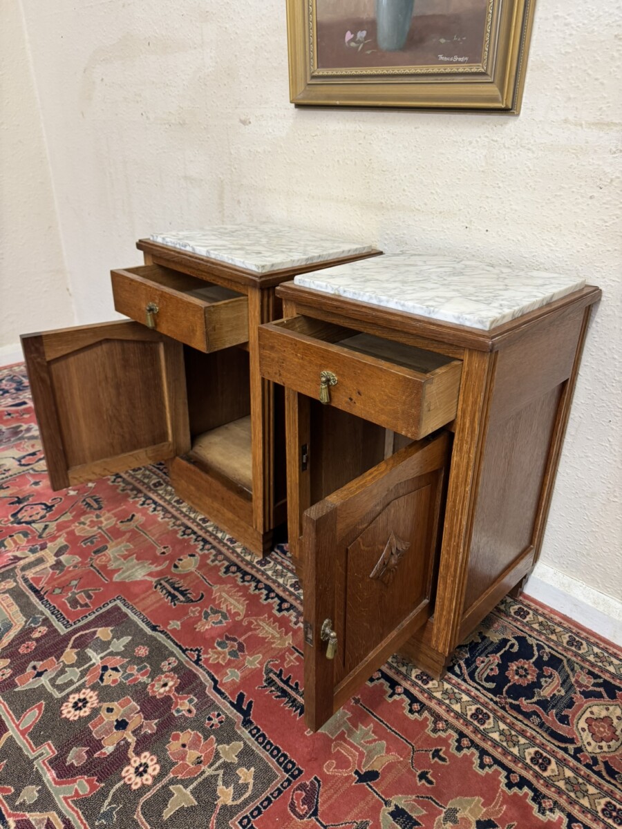 PAIR OF FRENCH OAK ART DECO MARBLE TOP BEDSIDE CABINETS CIRCA 1920 - Image 8