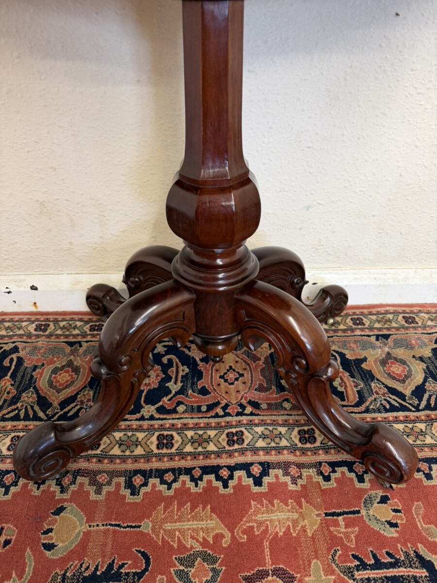 ANTIQUE ROSEWOOD FOLD OVER TEA TABLE CIRCA 1840 - Image 2