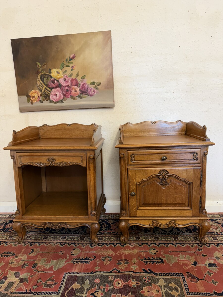 PAIR OF FRENCH CARVED OAK HIS & HERS BEDSIDE CABINETS CIRCA 1950