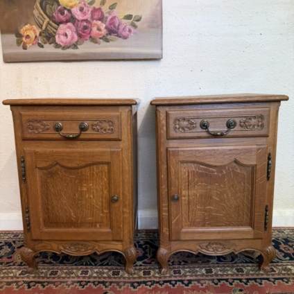 PAIR OF FRENCH CARVED OAK BEDSIDE CABINETS CIRCA 1950