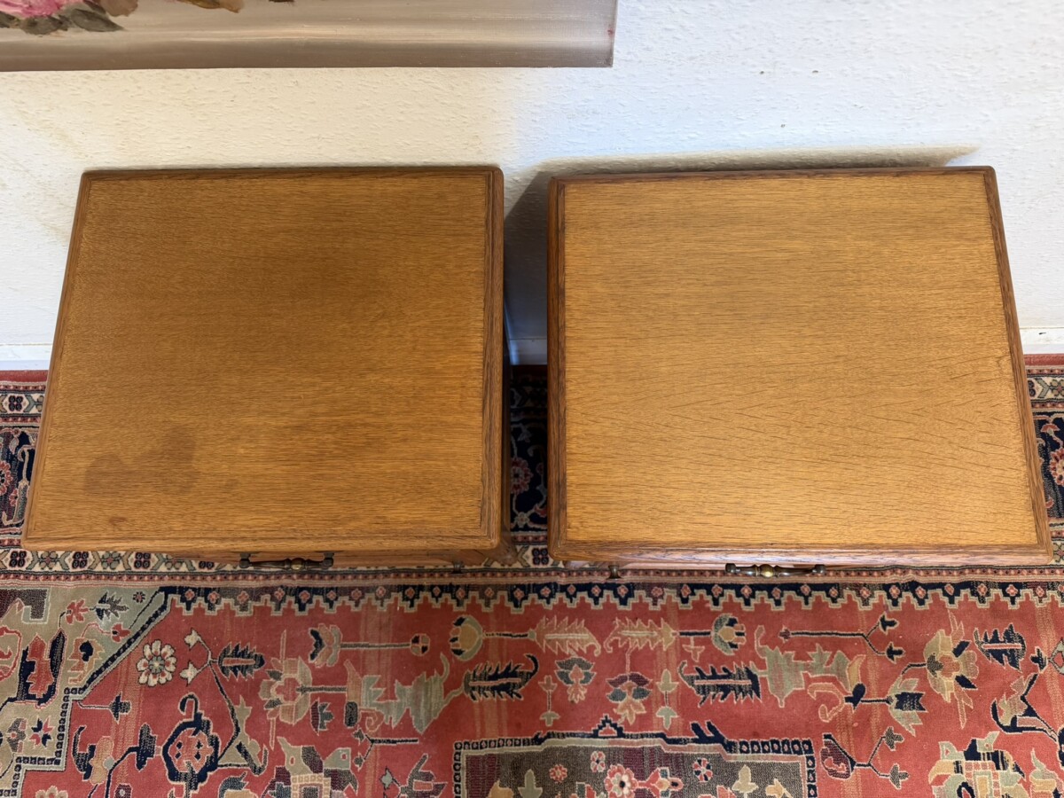PAIR OF FRENCH CARVED OAK BEDSIDE CABINETS CIRCA 1950 - Image 5