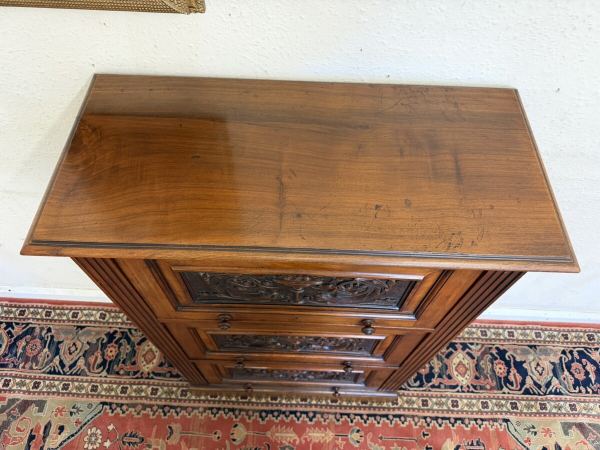 ANTIQUE CARVED WALNUT THREE DOOR BARRISTERS CABINET CIRCA 1910 - Image 4