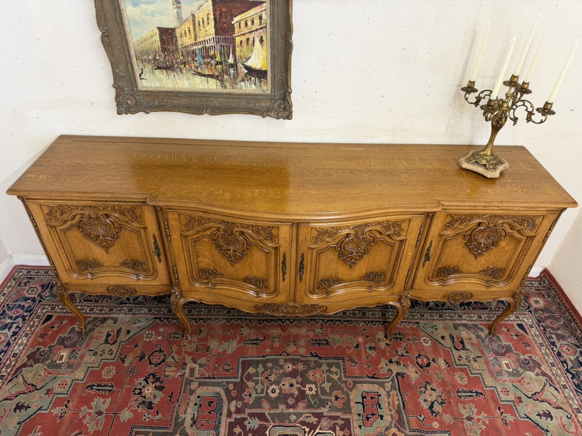 ANTIQUE FRENCH SHAPED CARVED OAK FOUR DOOR ENFILADE/CREDENZA CIRCA 1930 - Image 13