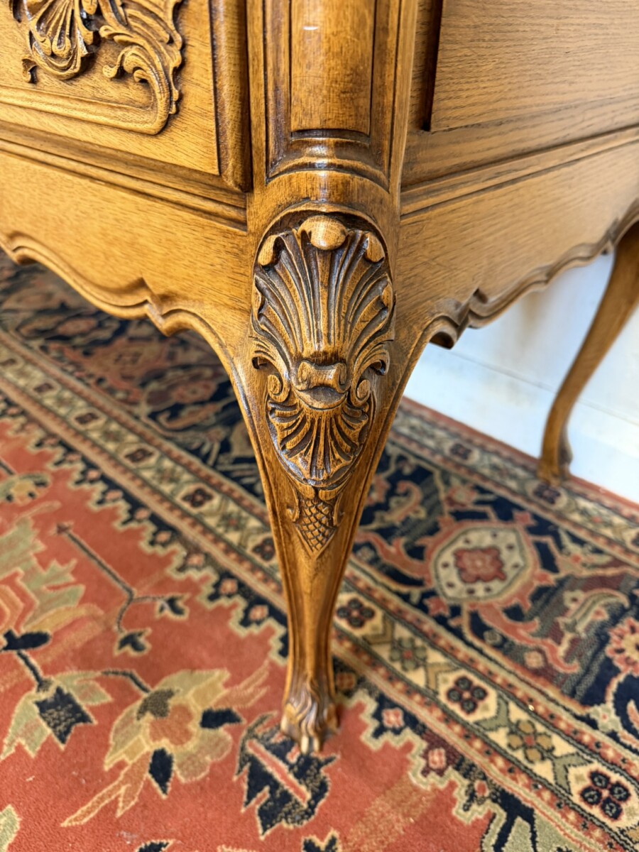 ANTIQUE FRENCH CARVED OAK GLAZED CABINET CIRCA 1930 - Image 7