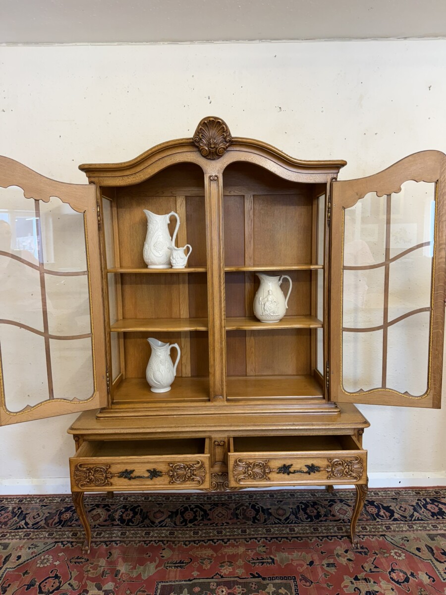 ANTIQUE FRENCH CARVED OAK GLAZED CABINET CIRCA 1930 - Image 8