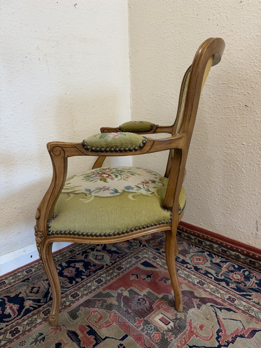 ELEGANT FRENCH CARVED WALNUT NEEDLEPOINT ARMCHAIR CIRCA 1930 - Image 11