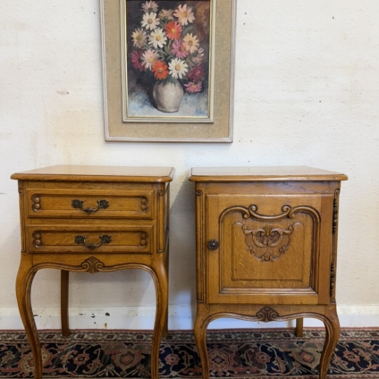 FRENCH PAIR OF CARVED OAK HIS AND HERS BEDSIDE CABINETS CIRCA 1950