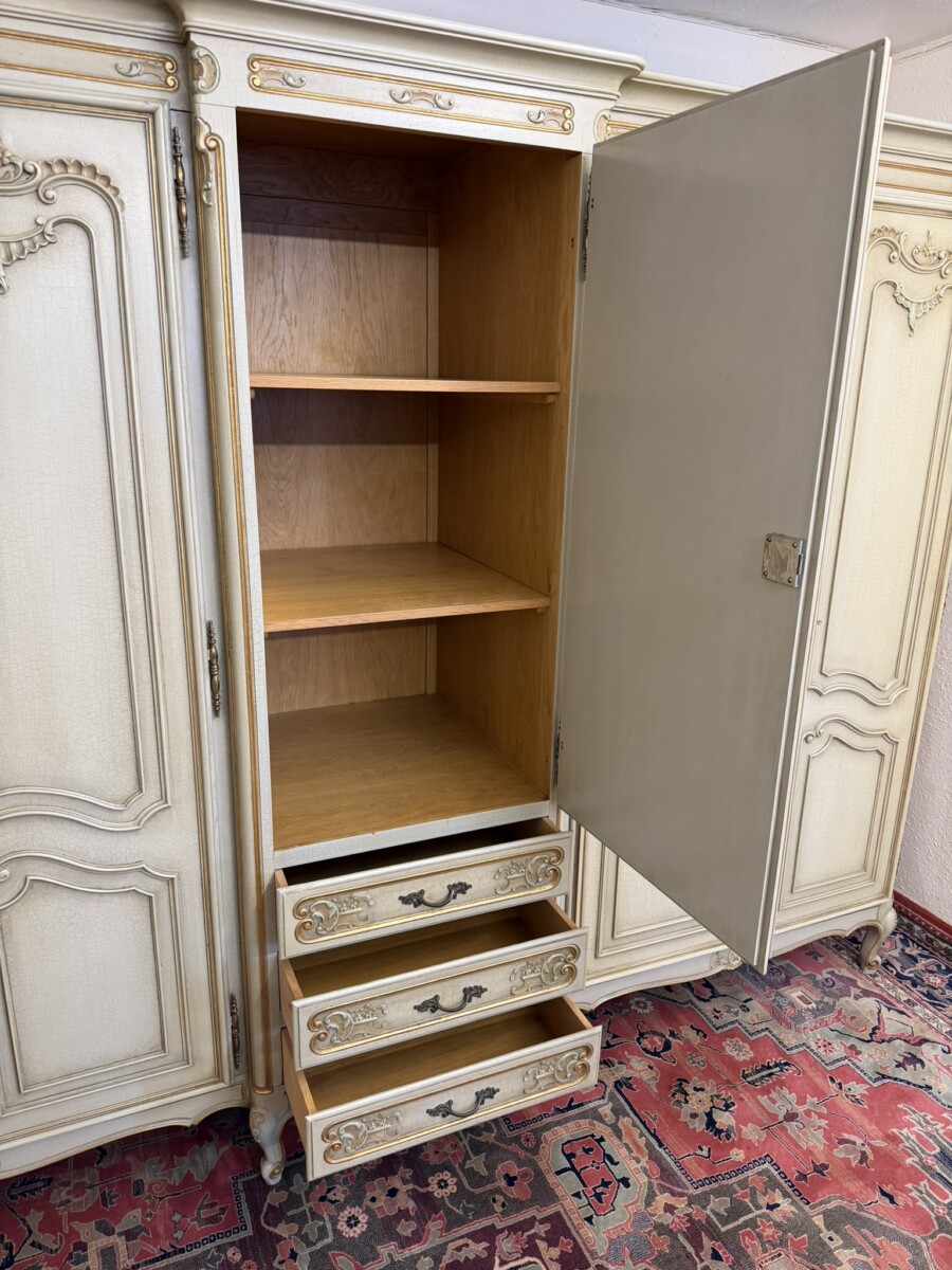 STUNNING FRENCH ROCOCO STYLE FIVE DOOR CARVED ARMOIRE/WARDROBE - Image 10
