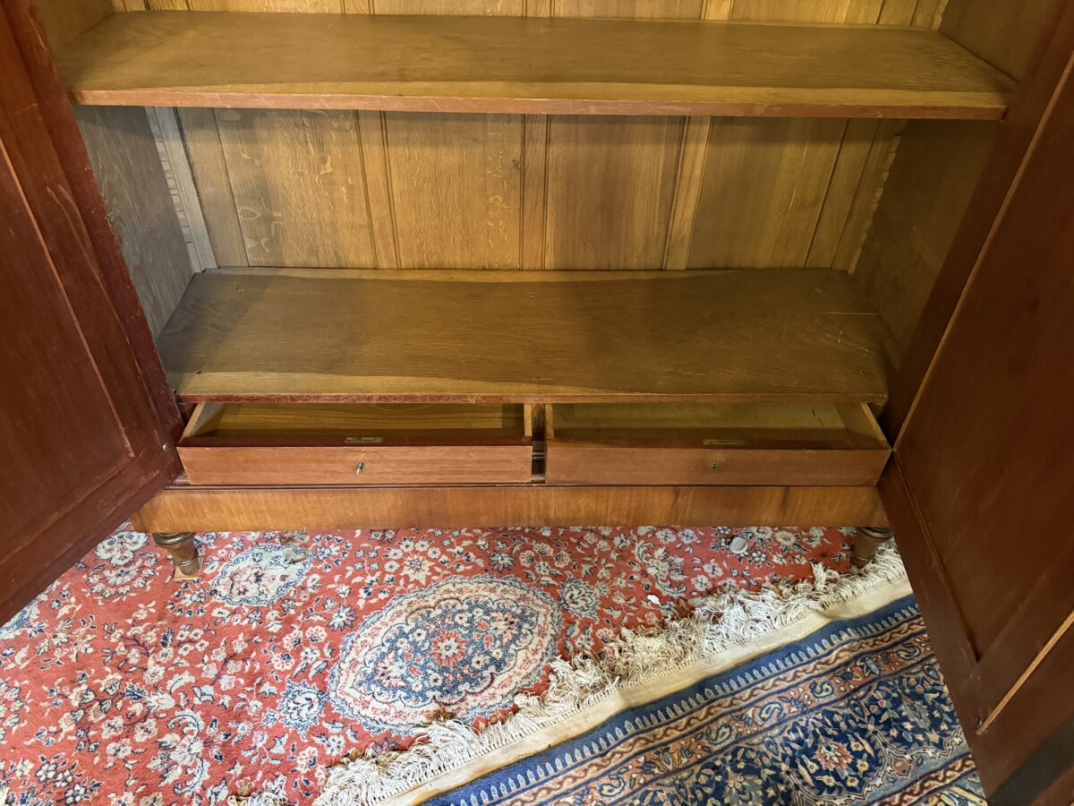 ANTIQUE FRENCH BURR WALNUT LOUIS XV MIRROR DOOR ARMOIRE CIRCA 1900 - Image 12