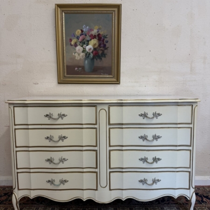 FRENCH SHAPED CHEST OF EIGHT DRAWERS CIRCA 1950