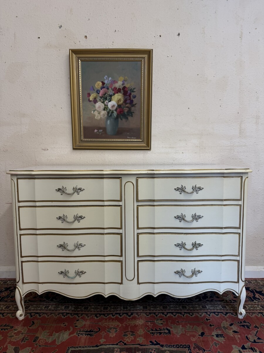 FRENCH SHAPED CHEST OF EIGHT DRAWERS CIRCA 1950