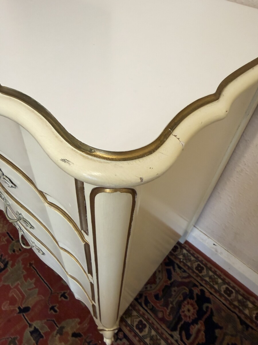 FRENCH SHAPED CHEST OF EIGHT DRAWERS CIRCA 1950 - Image 8
